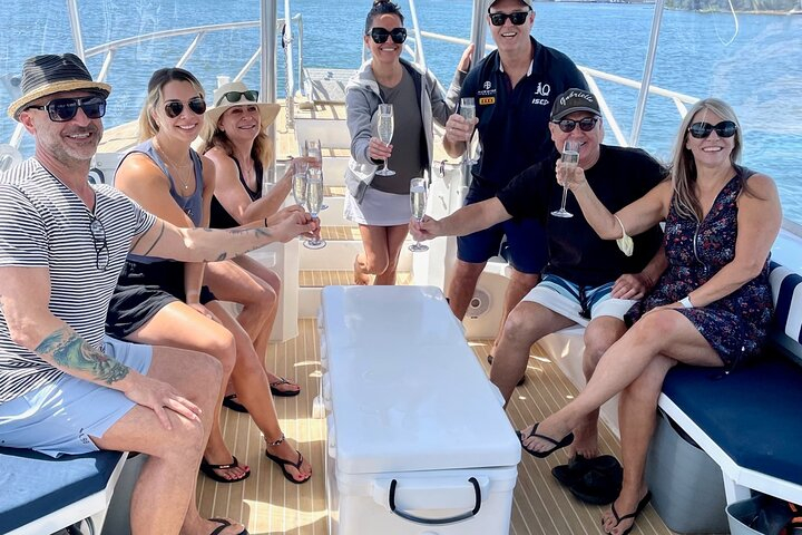 Gold Coast Island Private Cruise  Y5Msjl5O