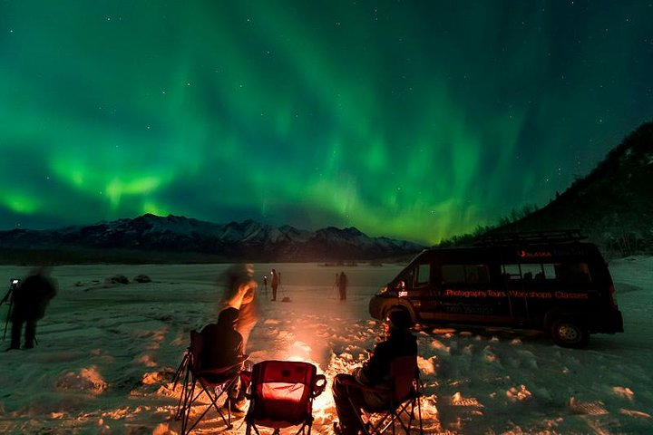 Anchorage Aurora Tour and Northern Lights Photo aVqXDfTi