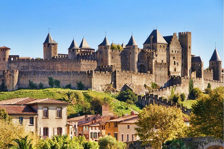 Ghosts of Carcassonne: Self-Guided Tour and Exploration Game X3cz5DDp