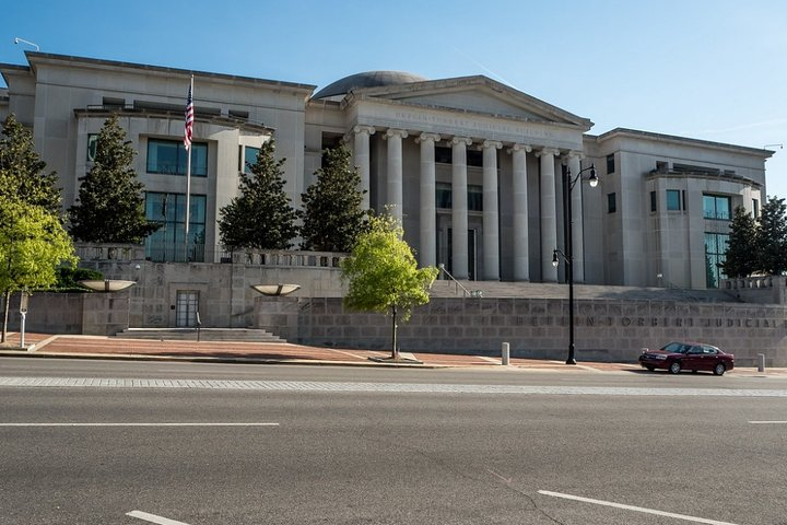 Self-Guided Montgomery Scavenger Hunt: History & Heroes 7U43k3dF