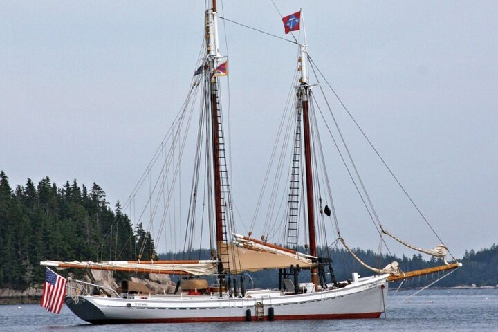 Portland Tall Ship Cruise on Casco Bay 8e98Cj9h