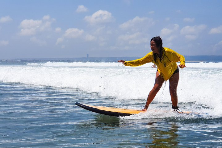 1Day - Malang Beginner Surfing Class