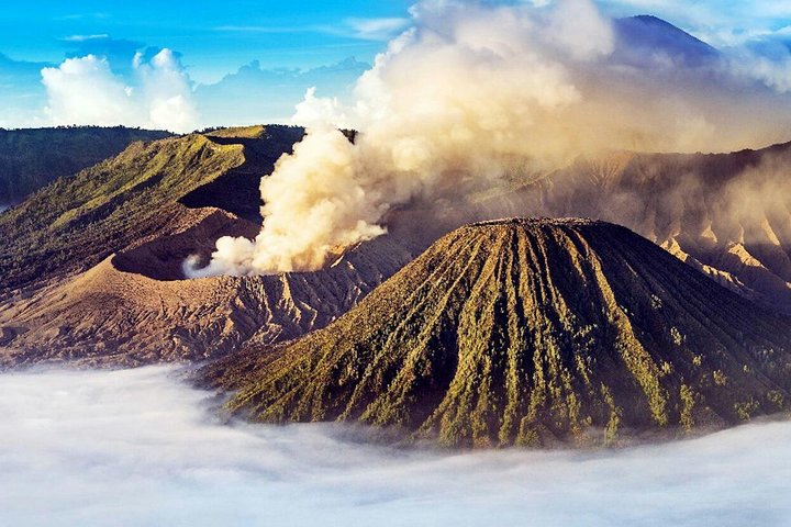 1Day - Bromo Sunrise Tour via Surabaya (Private Tour) E5PMSAZj