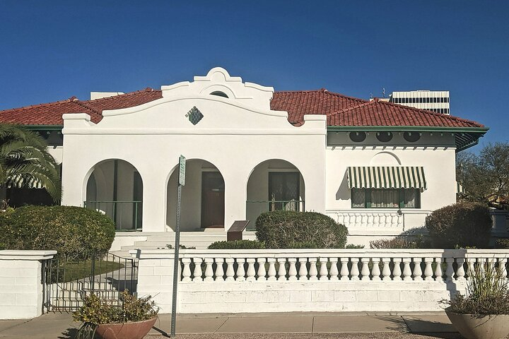 300 Years of Spanish History in Downtown Tucson: A Self-Guided Audio Tour  ngXULGAN