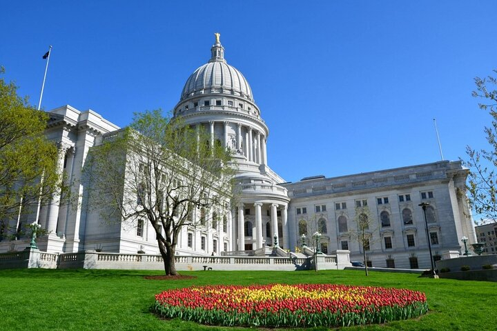 Self Guided Scavenger Hunt: Artistic and Musical Madison MjtbLLhL