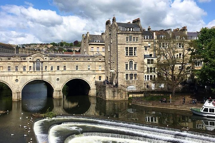 Walking Tour of Bath with Blue Badge Tourist Guide L1VOVrtQ