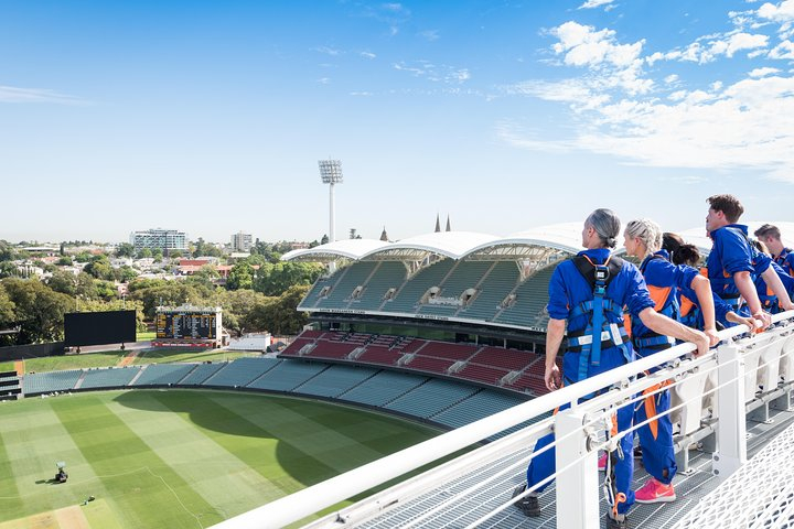 RoofClimb Adelaide Oval Experience ejb3z3MK