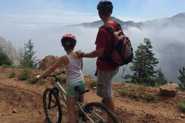 Mountain Bike Tour: Gold Camp Road EeHg8TtX