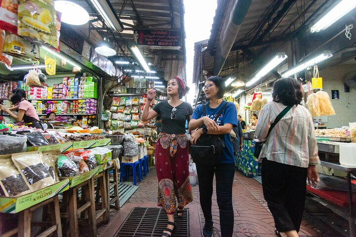 Tiket Hidden Gem Chinatown Walking Tour - Harga Promo tiket.com