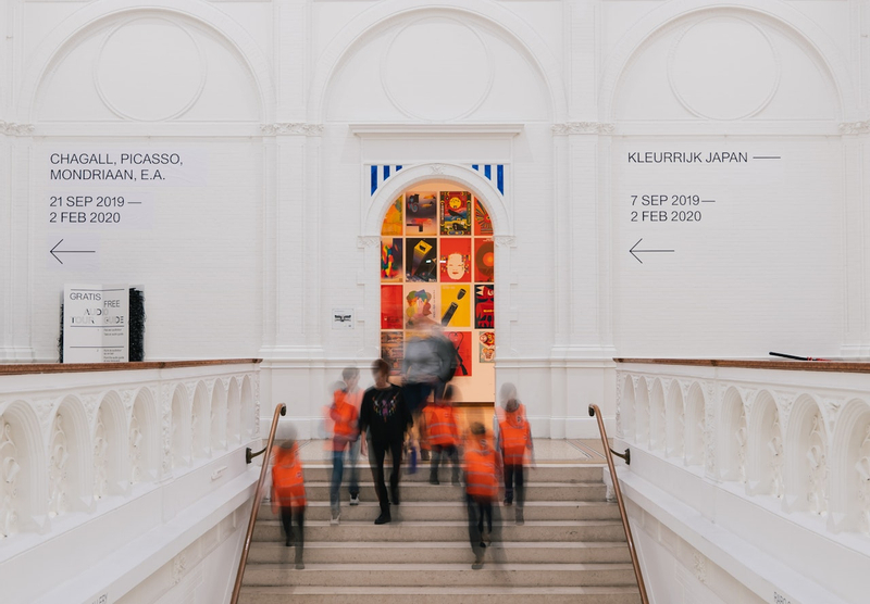 Stedelijk Museum U6TQUHro
