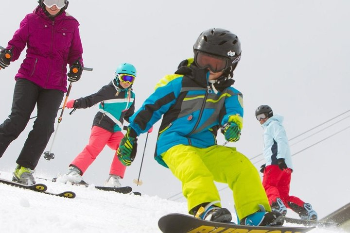 Junior Snowboard Rental Package for Salt Lake City - Cottonwood Resort GUQ3pi7F
