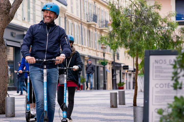 Electric Kick scooter Rental in Nice V8PksXl7