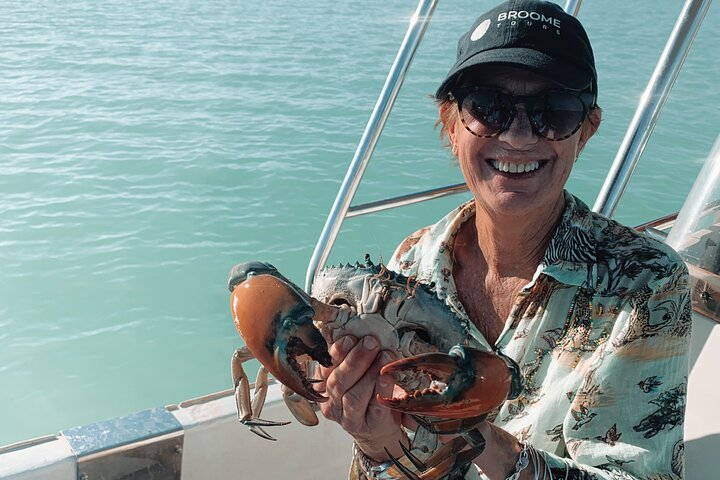 Broome's only Crabbing Adventure & Wildlife Cruise 64A7MP69