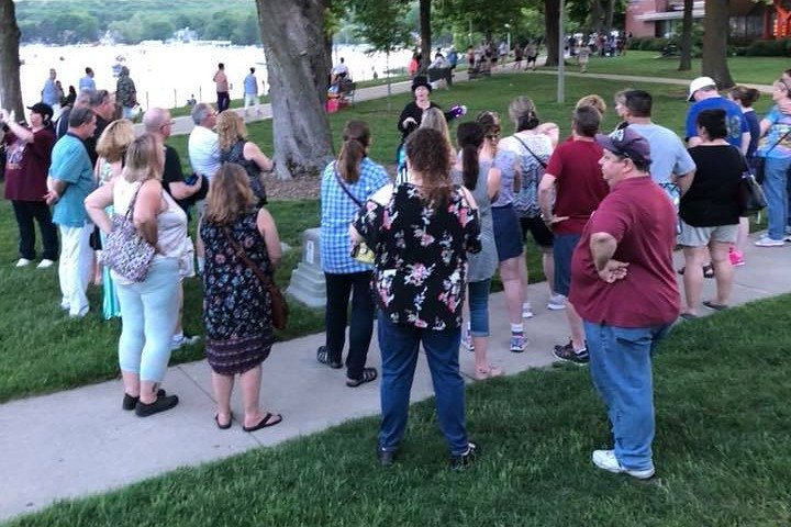 Lake Geneva Ghost Walk kOSXmyYB