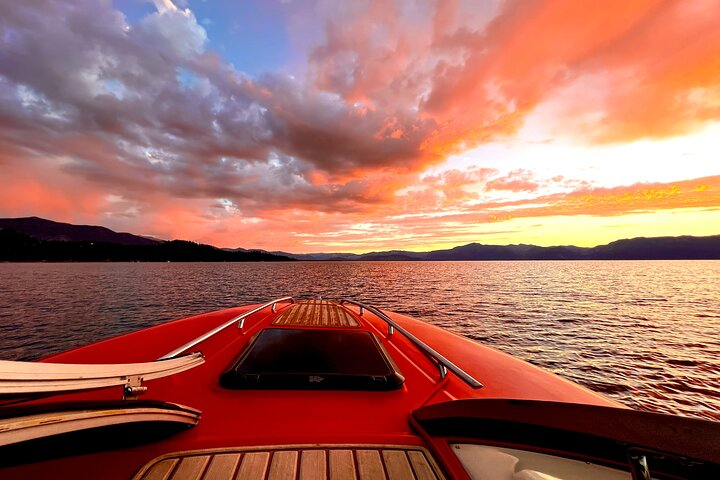 Tiket Private Boat Charter on Lake Tahoe with Captain Half Day Harga