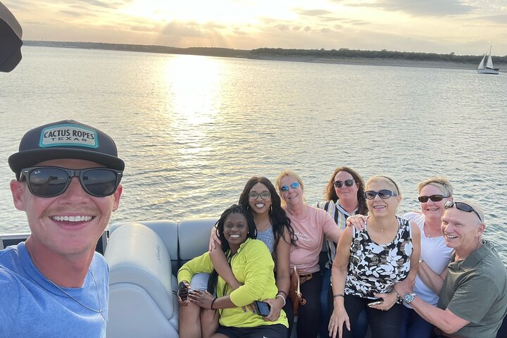 3 Hour Private Boat Charter on Lake Travis for up to 12 People KdAi0xcn