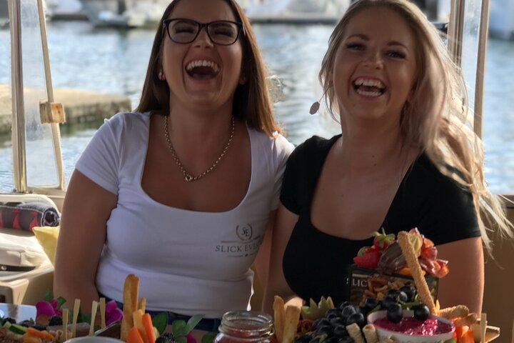 Gold Coast Boat Hire Self-Drive with No License Required LmpTTJ9p