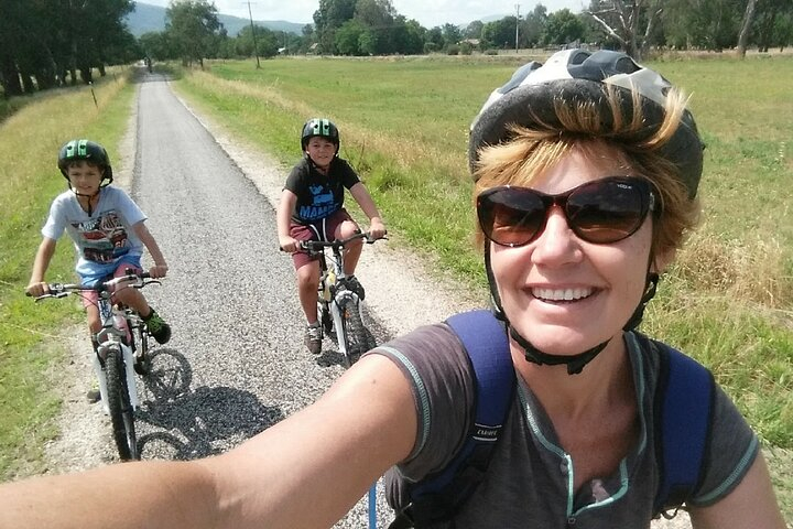 Bike & eBike Hire DbHGEVic