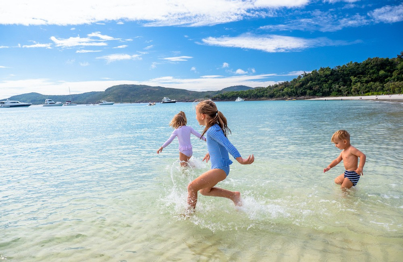 Whitsunday Islands and Whitehaven Beach Half Day Afternoon Cruise fmHj4iBR