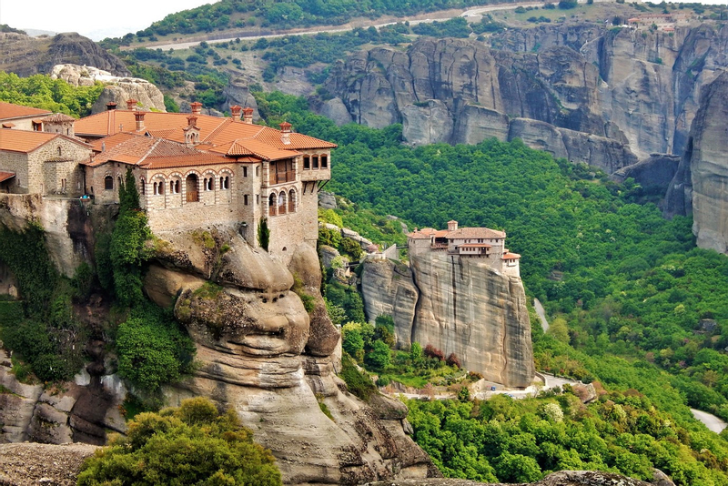 Meteora Day Tour from Athens, 9 ΑΜ start, Sea Stops, Caves & Lunch FP8hO8UT