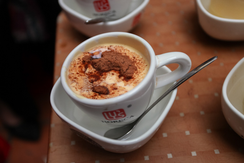 Hanoi Street Food Walking Tour with Water Puppet Show DRP2OpId