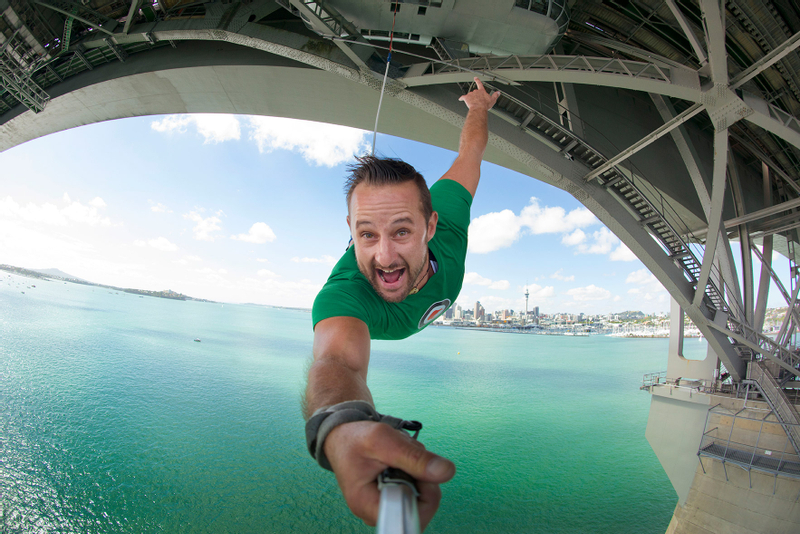 Auckland Bridge Bungy Experience UkwMOnLH