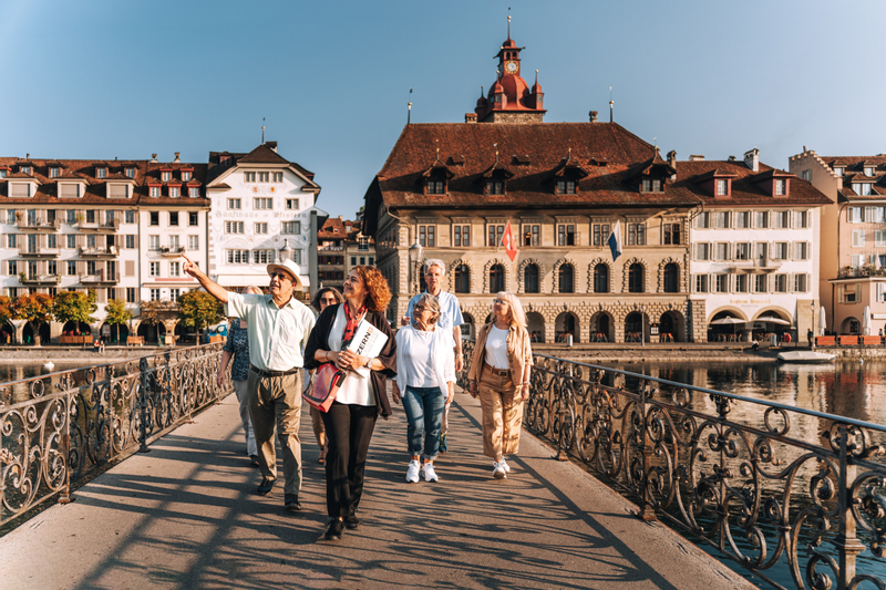 Lucerne Walking Tour 8PRzTE73