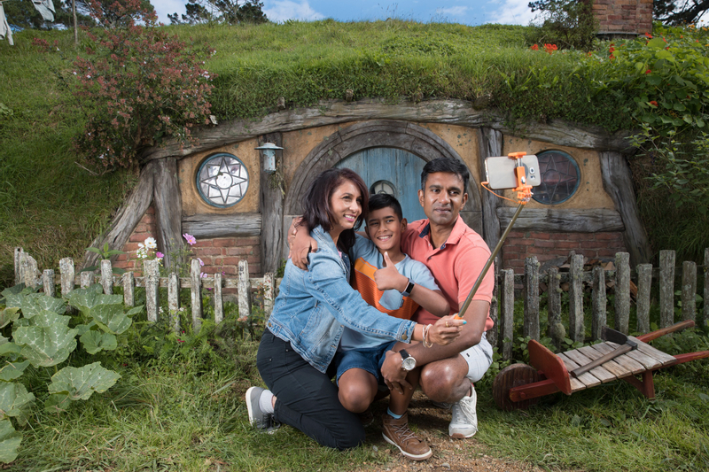 Hobbiton Movie Set Tour with Buffet Lunch from Rotorua anDIkzJw