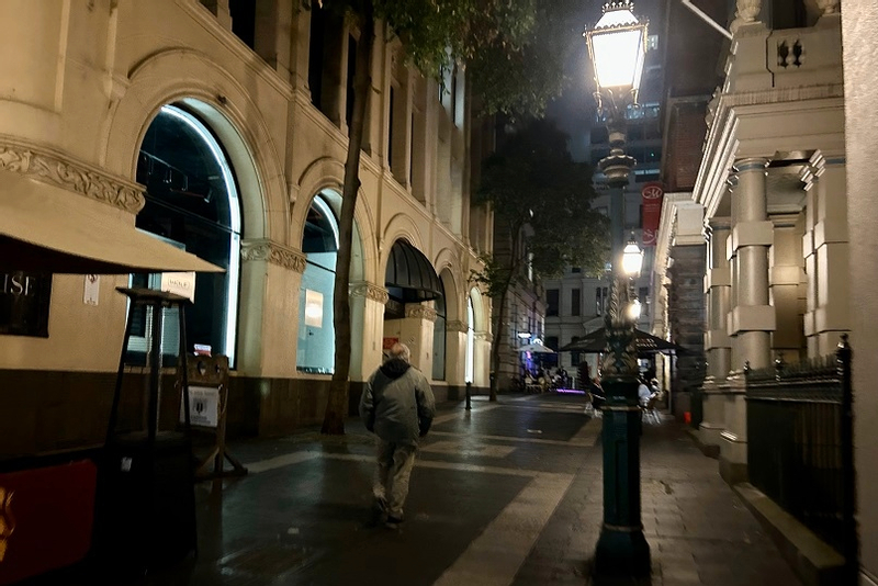 Spirits and Ales Haunted Pub Tour in Melbourne OxeMl52e