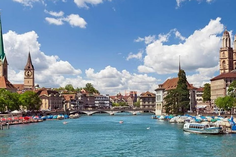 Zurich City Private Walking Tour and Lake Boat Cruise Z5EzucaI