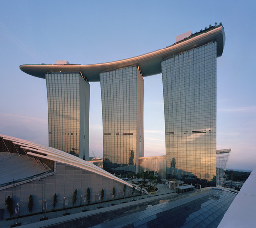 Singapore Iconic Landmarks Tour GVInLEm8