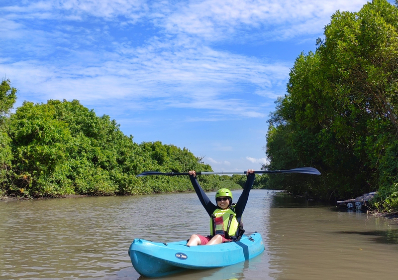 Canoeing in Parangtritis Beach Experience in Yogyakarta NyVnPxzB