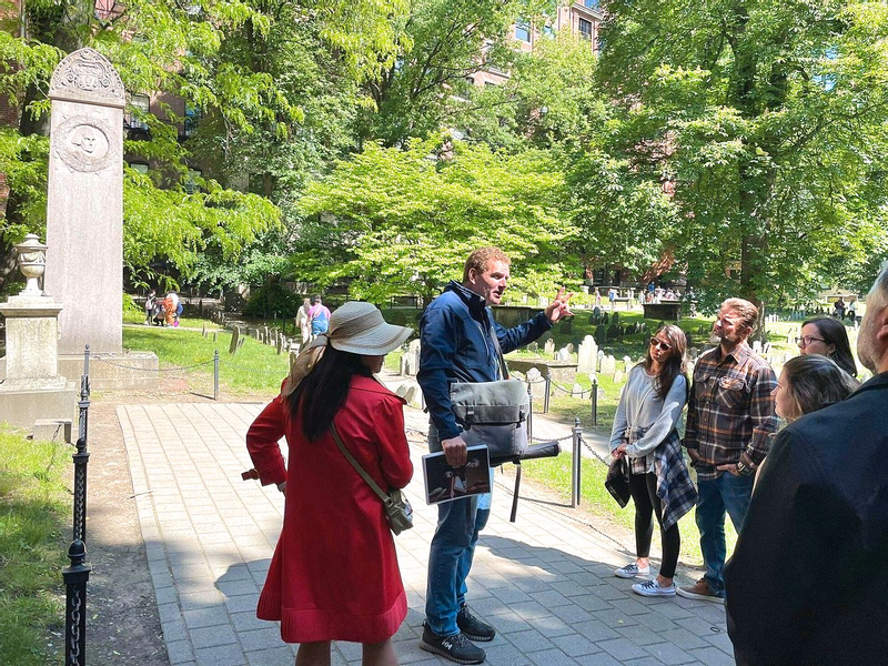 The Revolutionary Story Epic Small Group Walking Tour of Boston Lsu34dxy