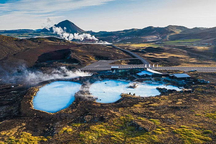 Godafoss Waterfall and Myvatn Nature Baths Day Tour mr5YI7XM