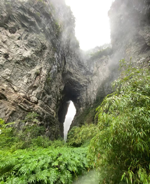 Full-day private tour of the Wulong Karst Geological Park in Chongqing tsYooXh3