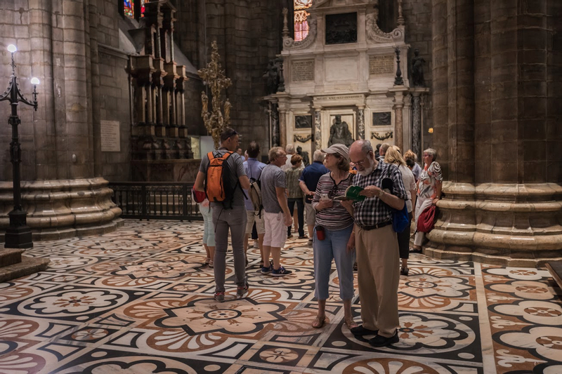 Milan Duomo and Rooftop Tour VhRq543T