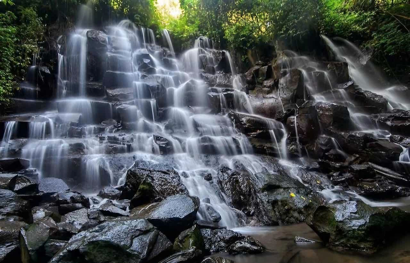 Volcano Sunrise Cafe, Hot Spring & Waterfalls Tour in Bali oMEiokLd