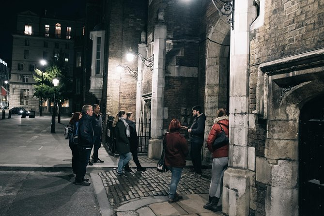 Ghost Walking Tour and Boat Ride in London qw6P1p04