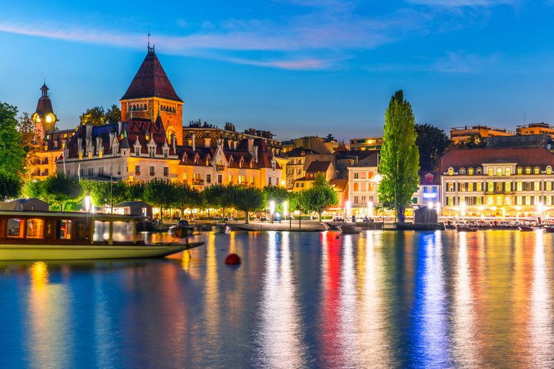 Lausanne Half-Day Self-Guided City Highlights Tour NNrocyGj