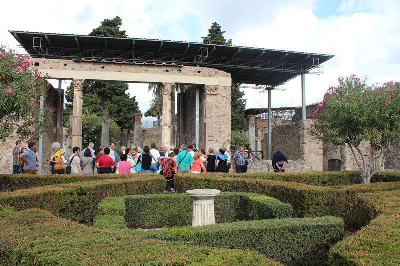 Pompeii Unveiled: Guided Tour Through Time and Memory YxTRsdRK
