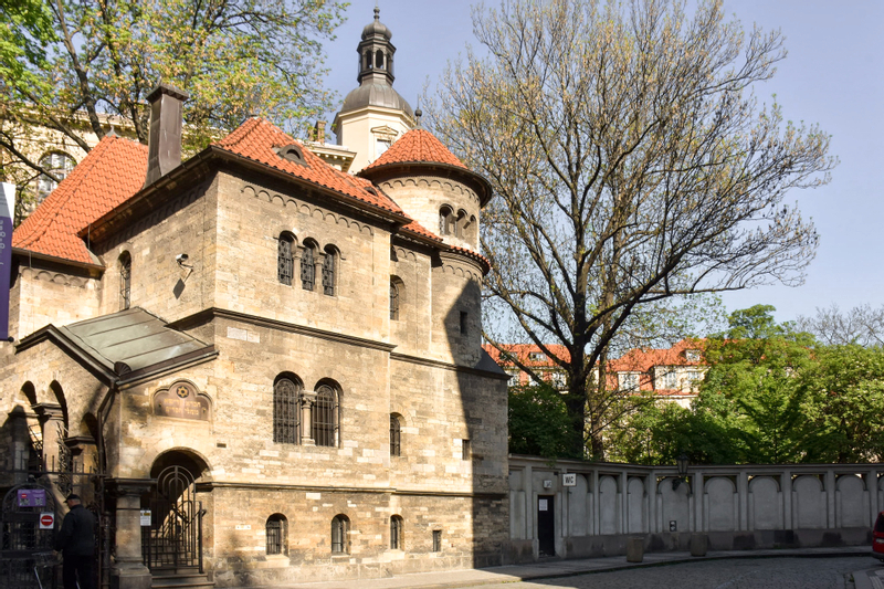 Jewish Quarter Ticket and Optional Audio Guide in Prague JGIYwrIx