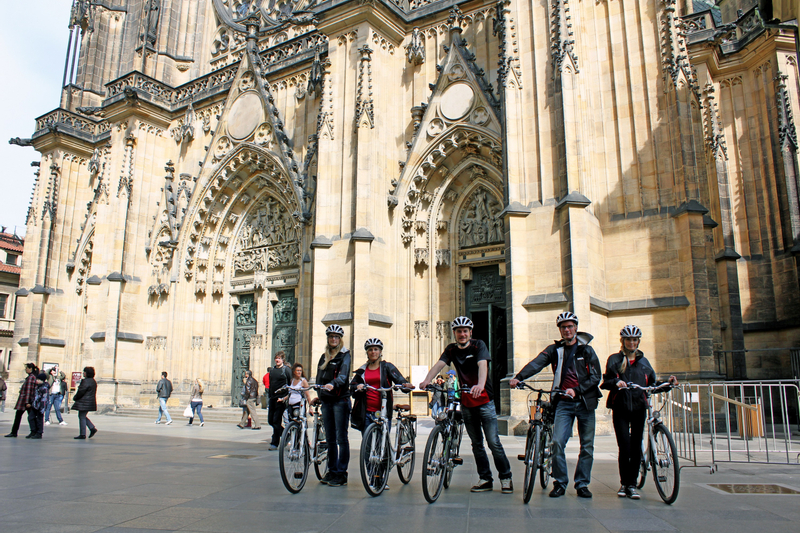 Prague Bike Tour with Private Option 3b59KWsa