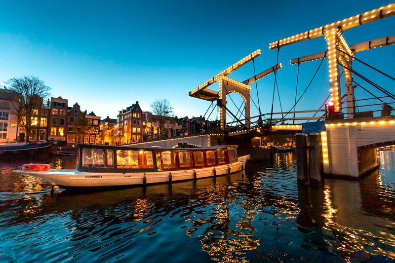 Amsterdam: Luxury Evening Canal Cruise 8I0VzYms