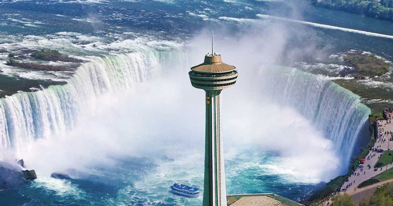 Niagara Falls Half-Day Small Group Tour with Boat Cruise i2w4s00K