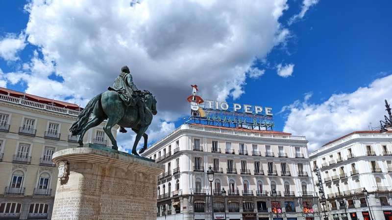 Madrid: City Highlights Guided Walking Tour 3vt0DVa8
