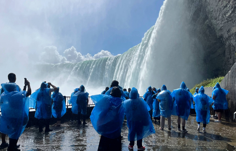 Toronto Niagara Falls Day Tour with Boat Cruise sbKbhojT