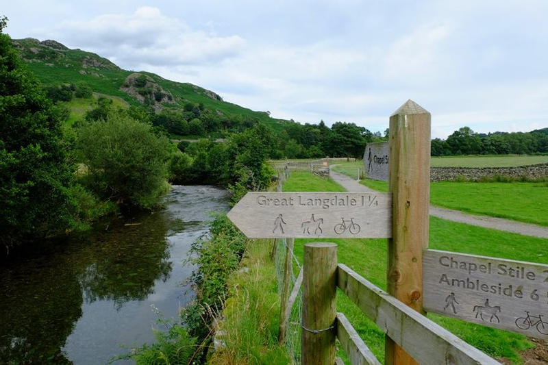 Lake District with Windermere Lake Cruise & Railway Ride Day Tour avmamZnp