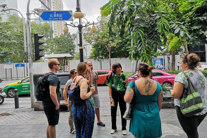 Private Shore Tour: Sparkling Surabaya City Walk & Highlights haeobjcz