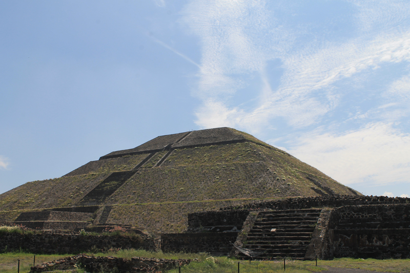 Balloon Ride with Teotihuacan & Basilica of Guadalupe Guided Tour Ub8mFSWC