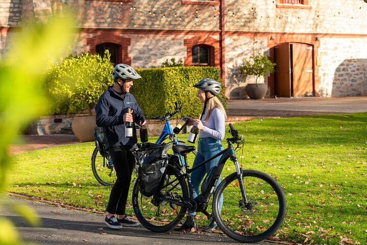 Experience Barossa Valley by E-bike 9fHlfL8t